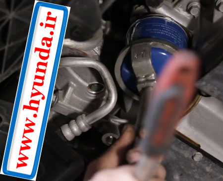 روش تعویض فیلتر روغن اتومبیل روش تعویض فیلتر روغن اتومبیل با با ابزار مخصوص